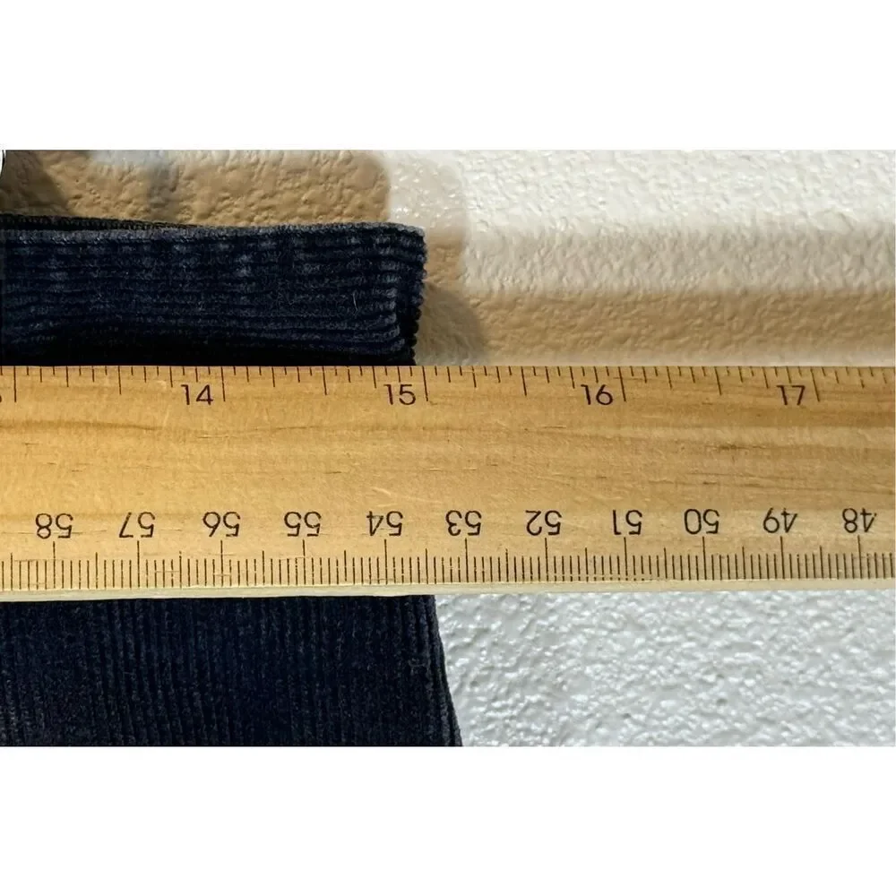 Vintage Wrangler Men’s Dark Blue Corduroy Pants Made in USA 32L Medium Length